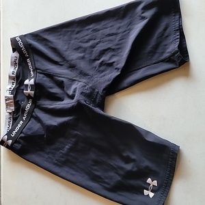 Under armour XL long black spandex shorts.